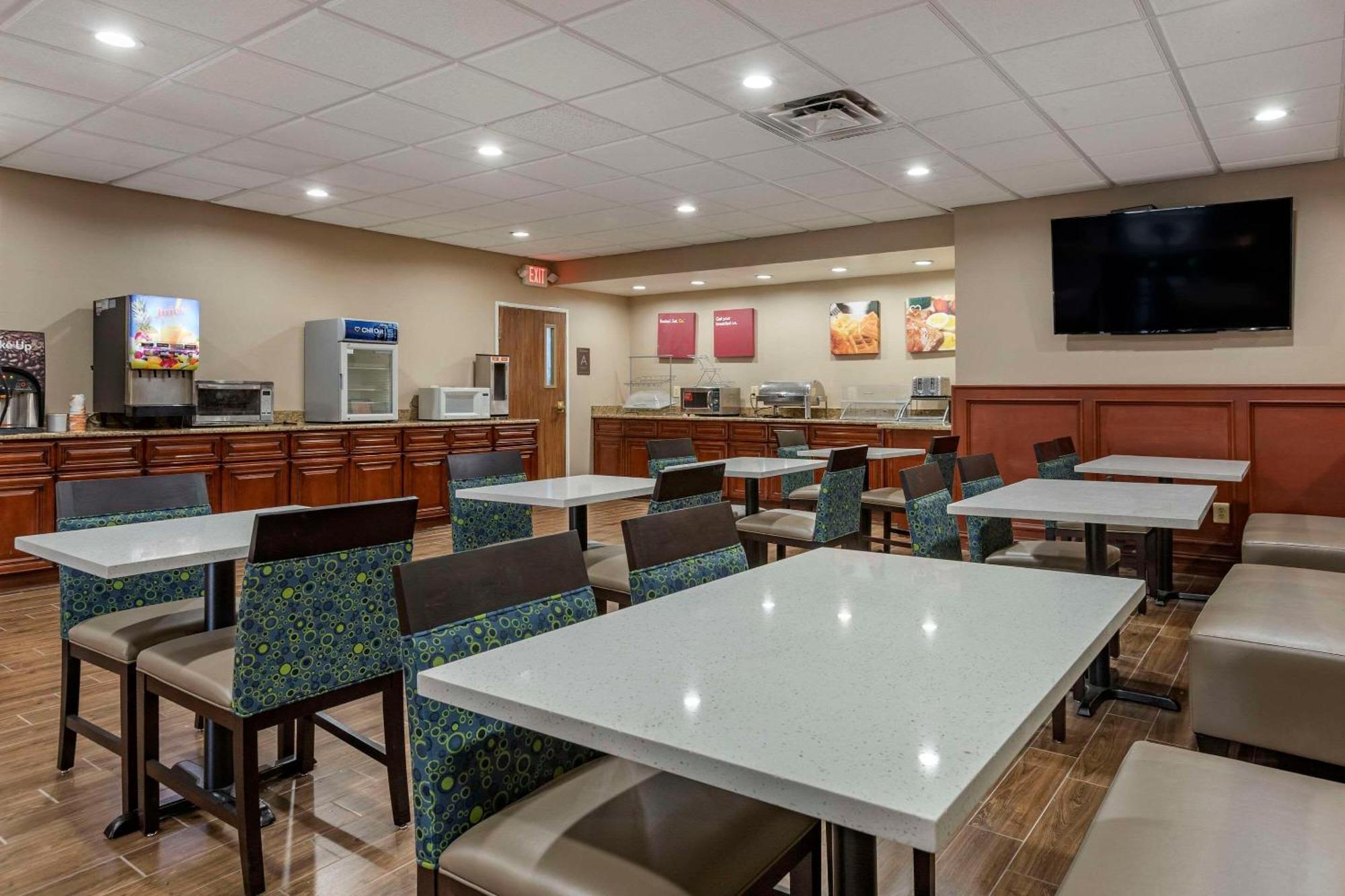 Comfort Suites Auburn Hills-Detroit Exterior foto